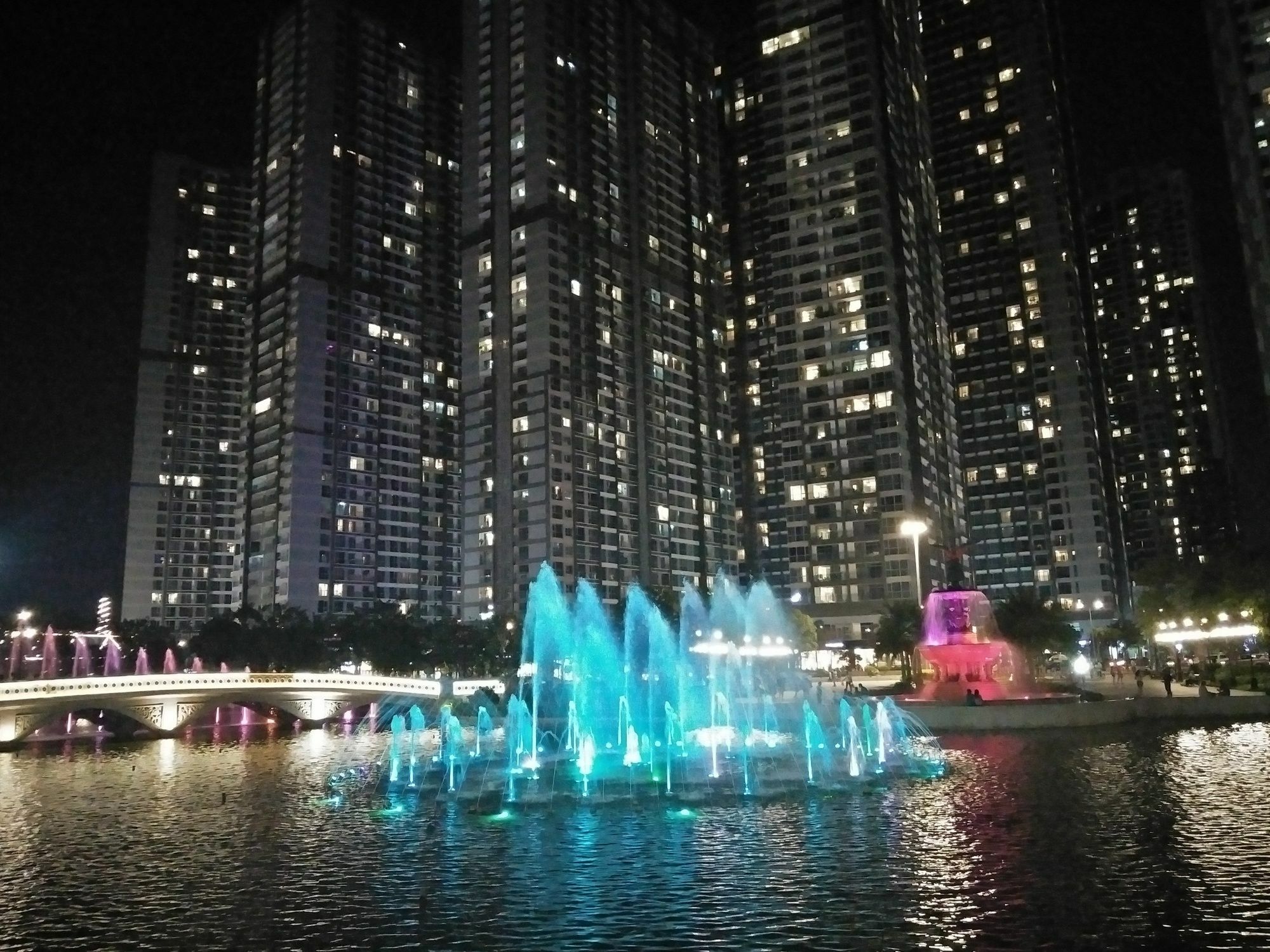 The Vie Vinhomes Ho Chi Minh City Bagian luar foto